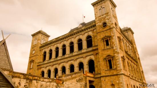 Manjakamiadana malalasr 5